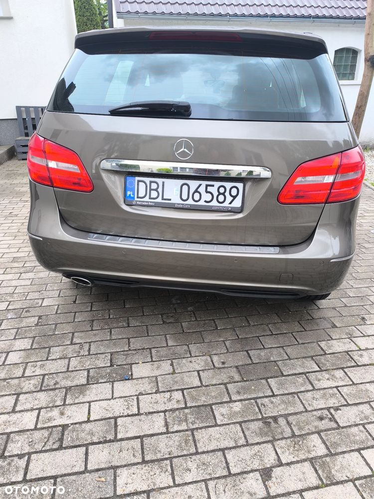 Mercedes-Benz Klasa B 180 CDI (BlueEFFICIENCY) - 5