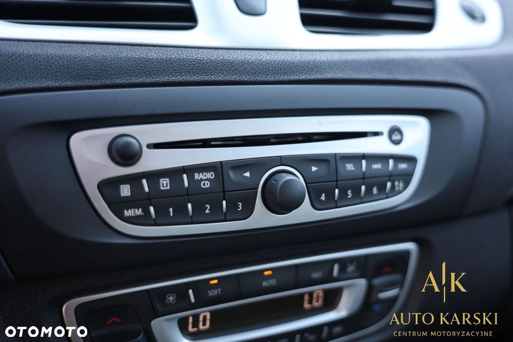 Renault Scenic - 26