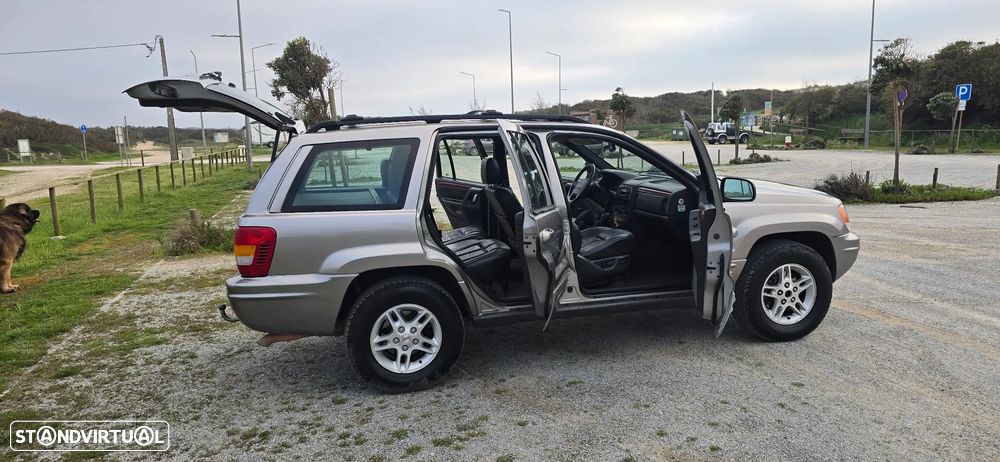 Jeep Grand Cherokee - 19