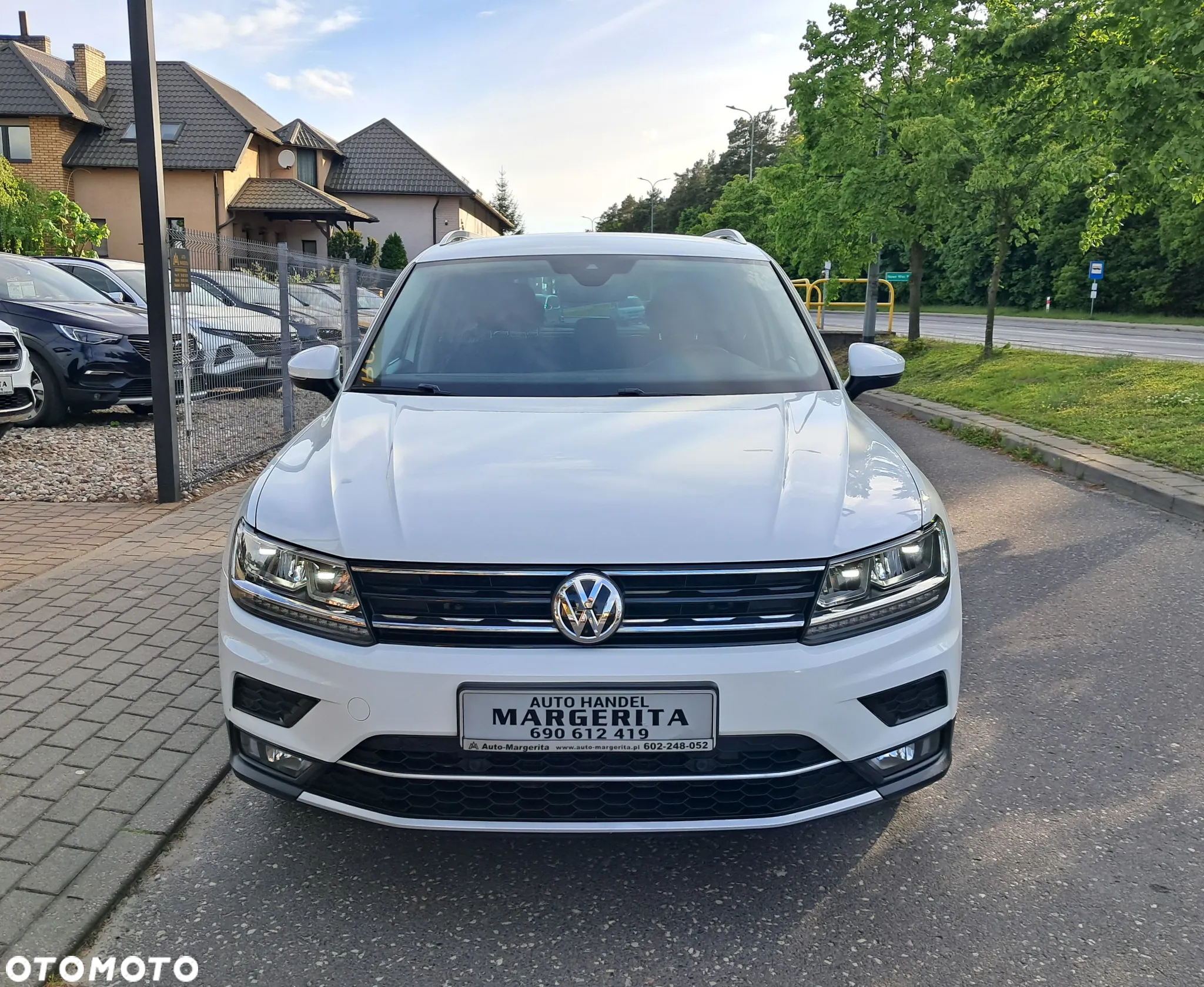 Volkswagen Tiguan - 33