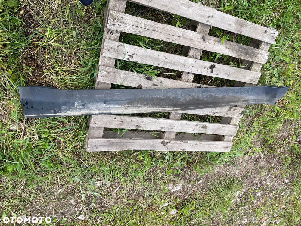 Listwa progowa prawa Mitsubishi Outlander II 06-10 - 1