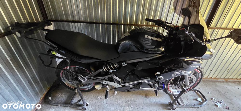 Kawasaki ER - 5