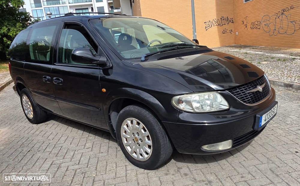 Chrysler Voyager 2.5 CRD LX - 9