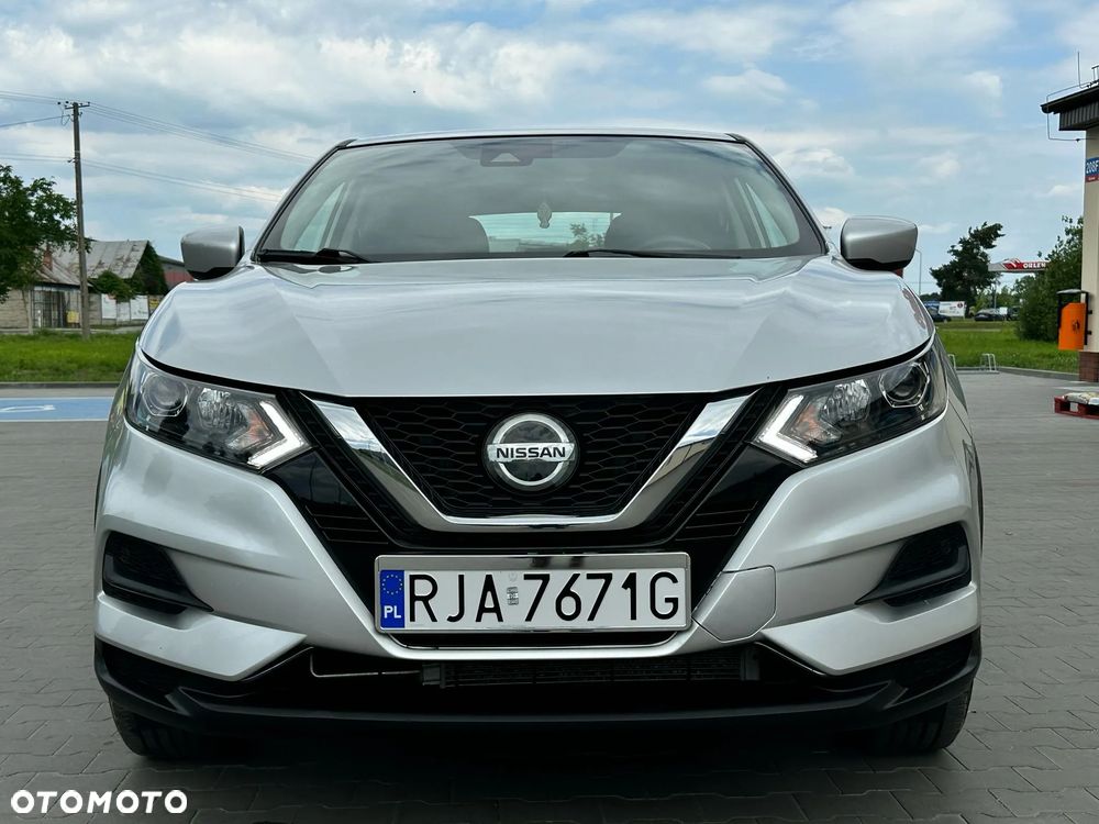 Nissan Rogue - 1