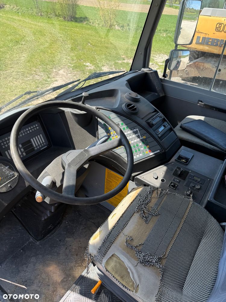 Liebherr LTM1040-2.1 - 17
