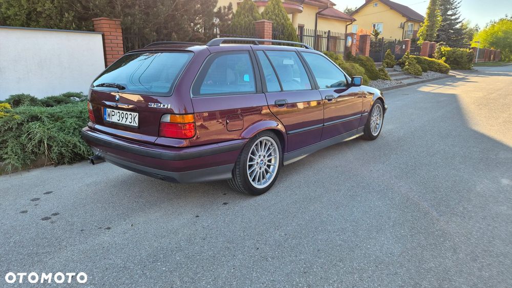 BMW Seria 3 - 18