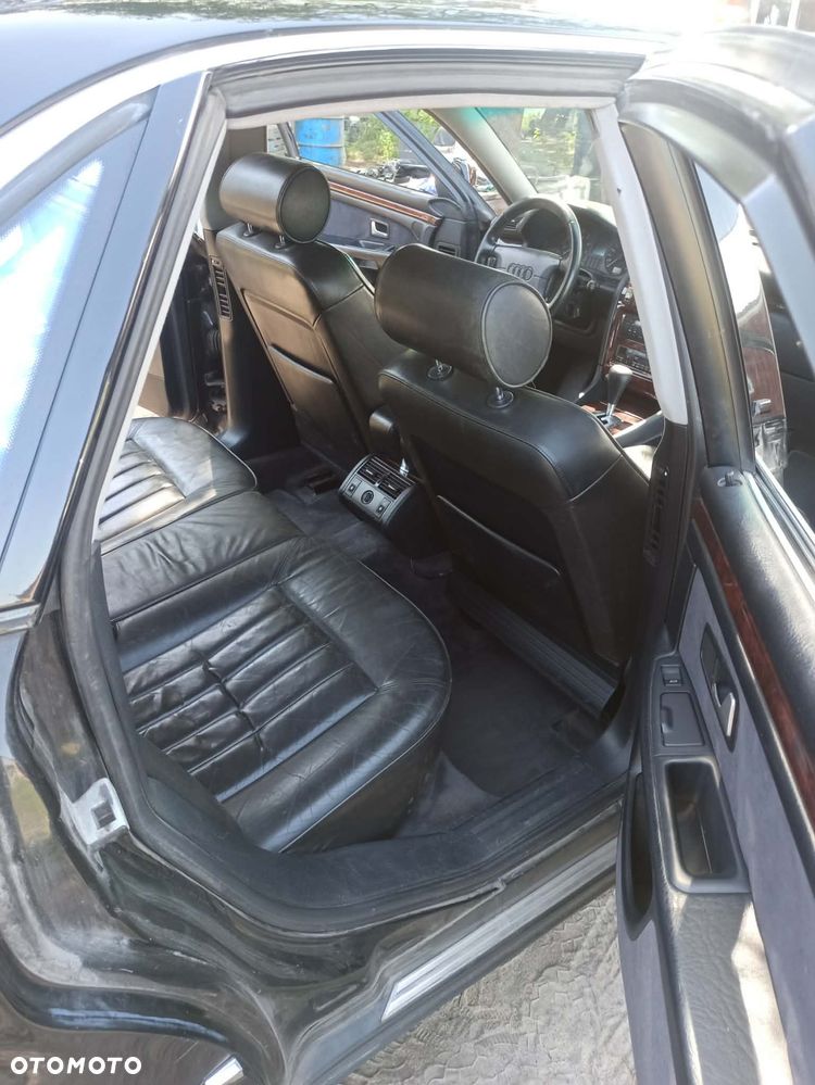 Audi A8 - 15