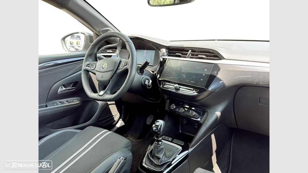 Opel Corsa 1.2 T GS - 19