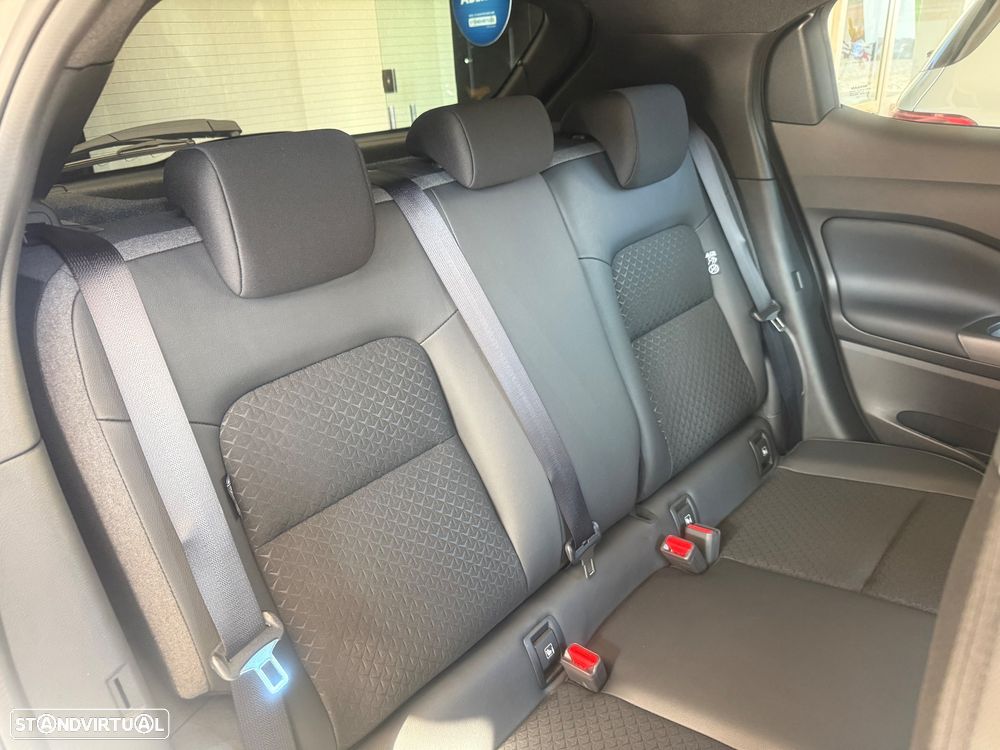 Nissan Juke 1.0 DIG-T N-Design C.Two Tone S. - 39