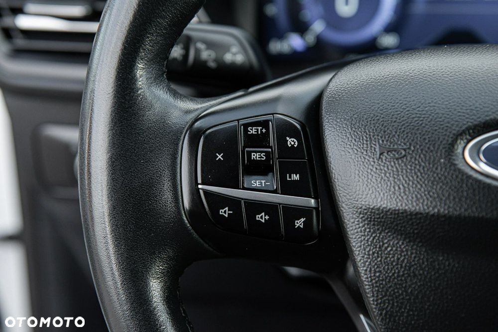 Ford Kuga 2.0 EcoBlue 4x4 TITANIUM X - 27