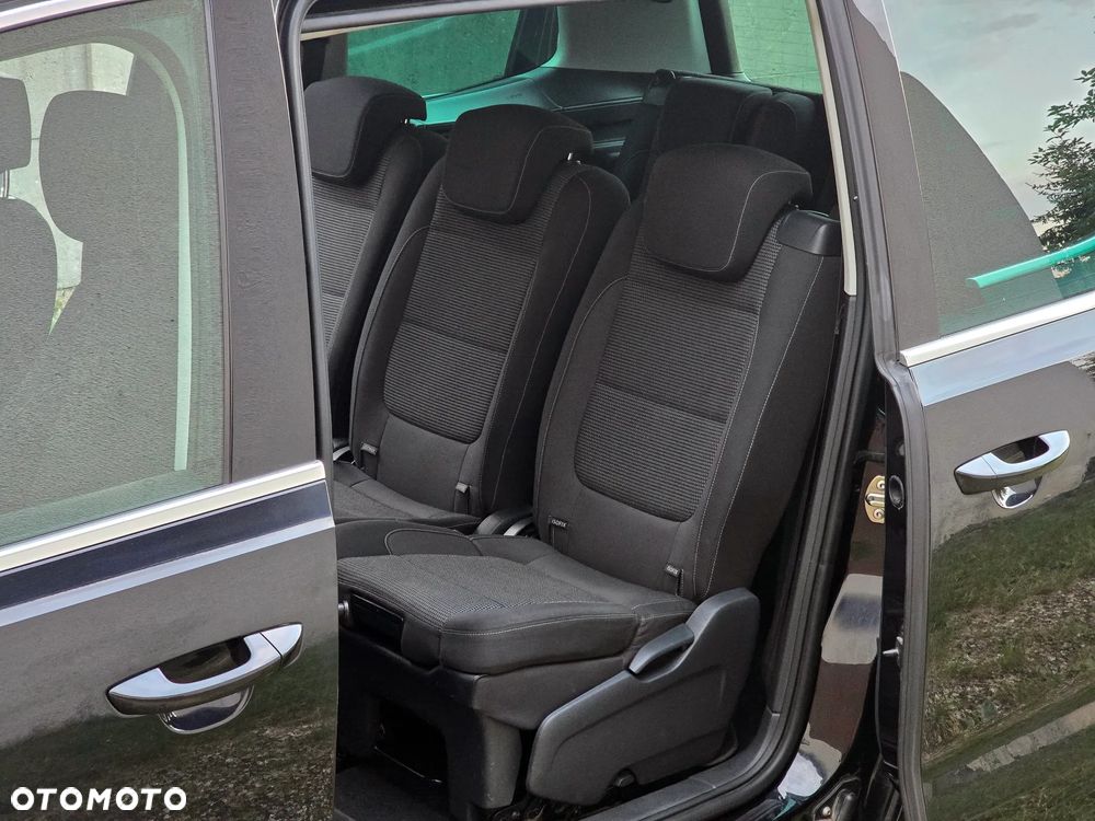 Volkswagen Sharan 2.0 TDI 4MOTION Comfortline - 10