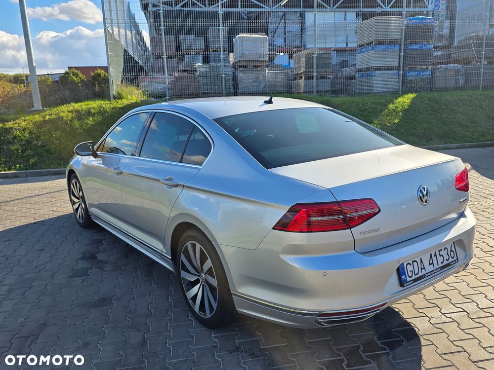 Volkswagen Passat 2.0 TSI 4Mot Highline DSG - 24