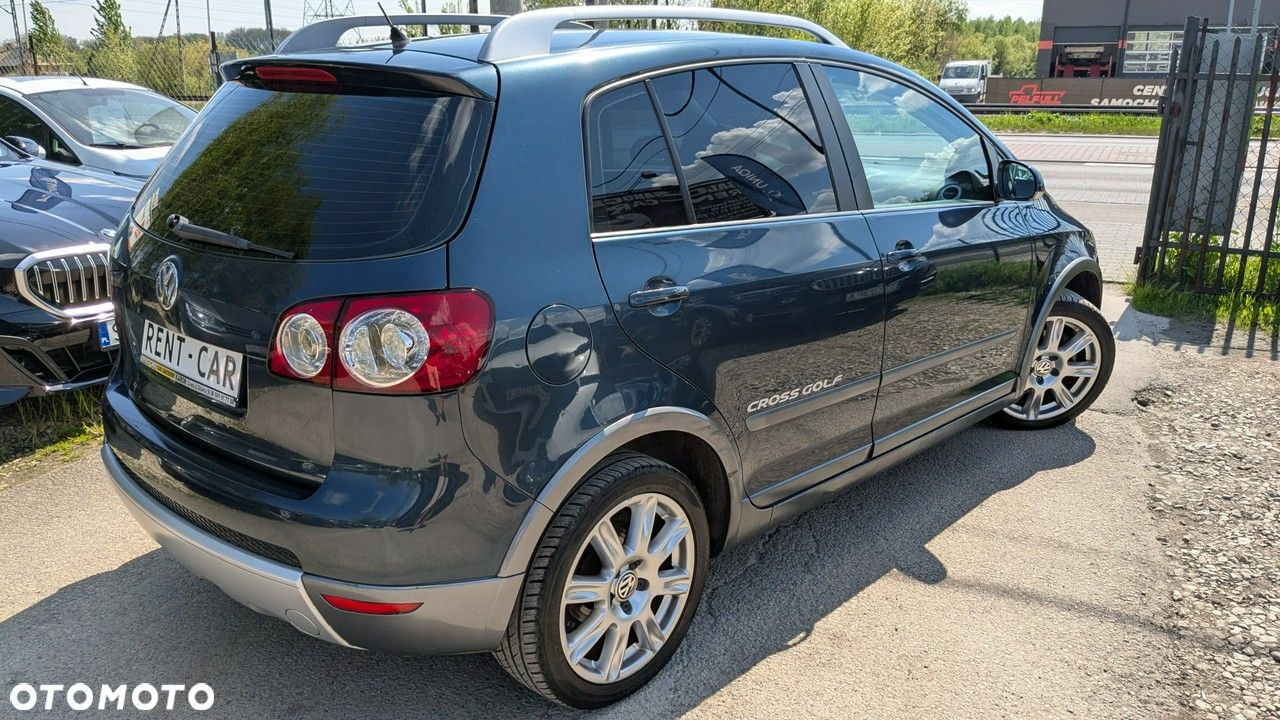 Volkswagen Golf Plus - 11
