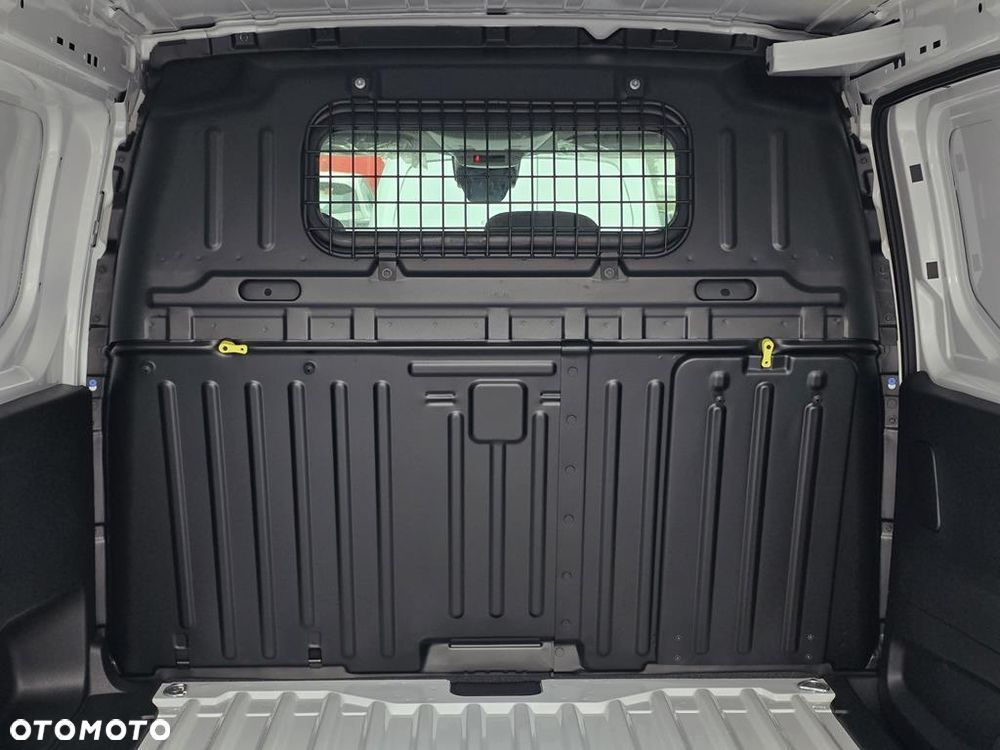 Peugeot Partner Van 1.5 BlueHDI S&S L2 - 23