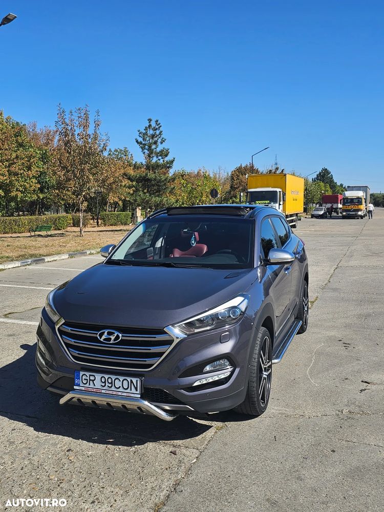 Hyundai Tucson 2.0 CRDI 4WD Automatik Premium - 2