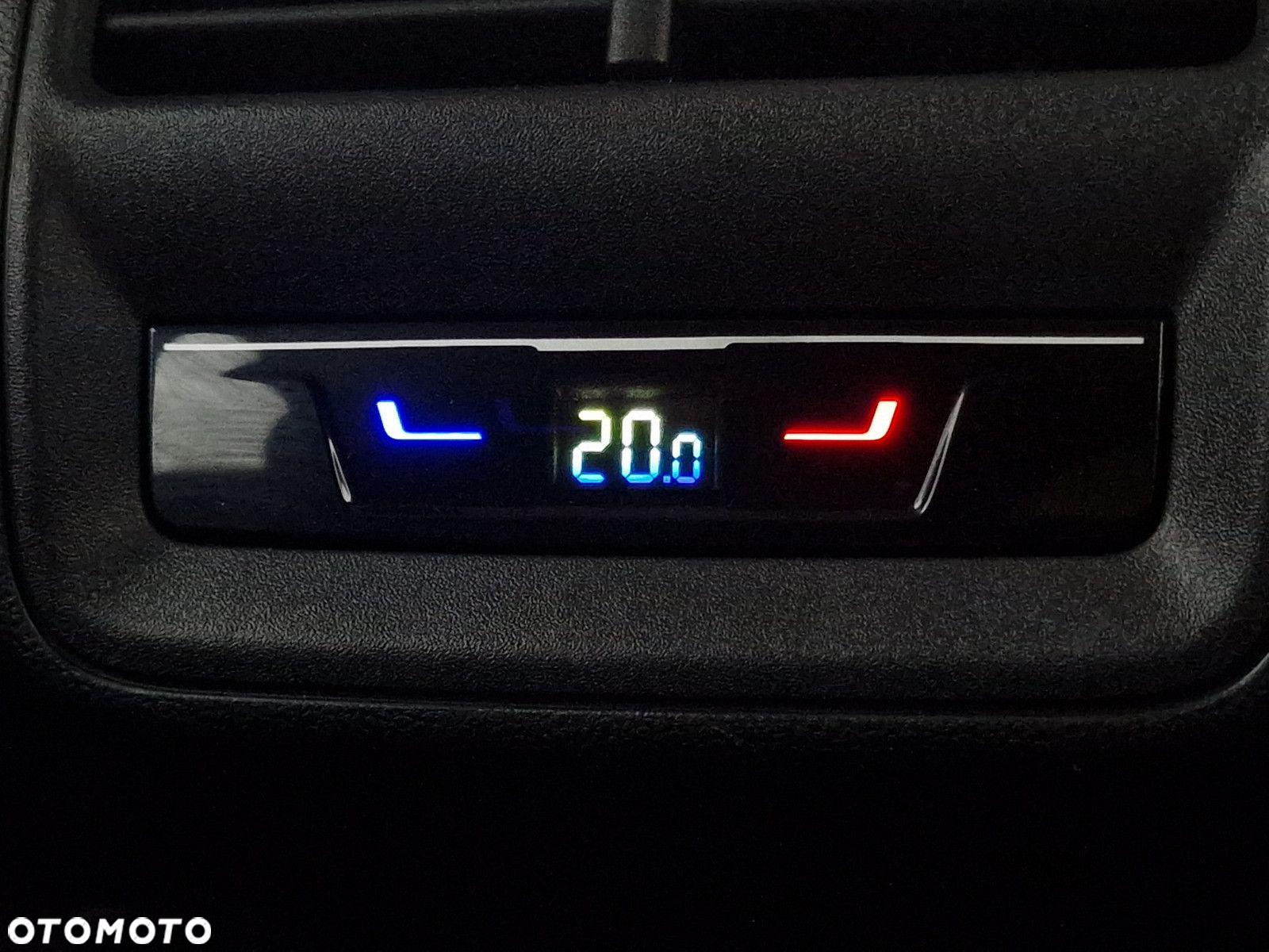 Volkswagen Passat 2.0 TDI EVO Business DSG - 18