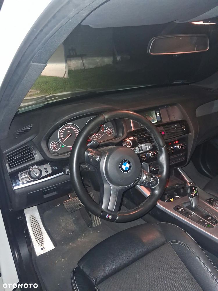 BMW X3 xDrive20d - 13