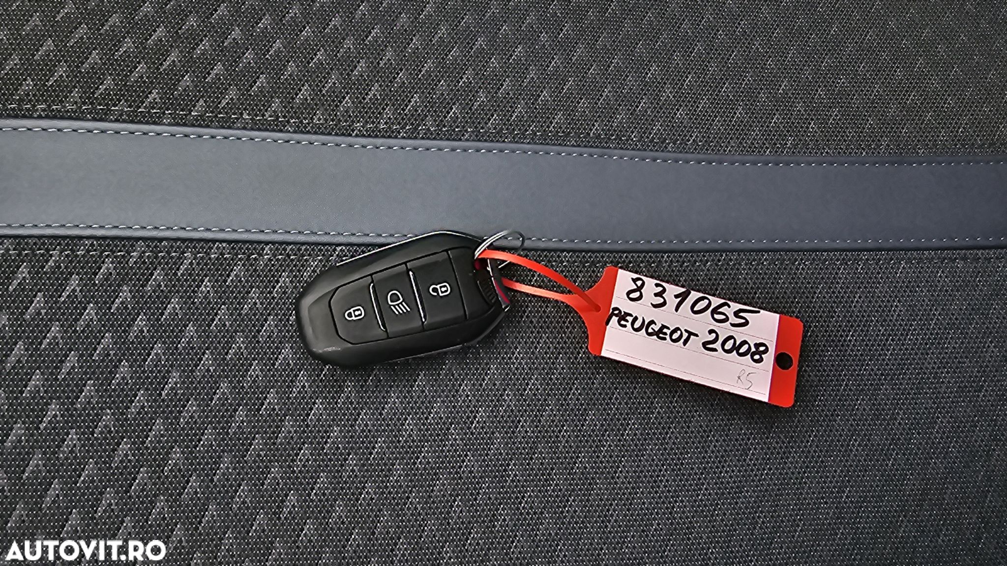 Peugeot 2008 - 21
