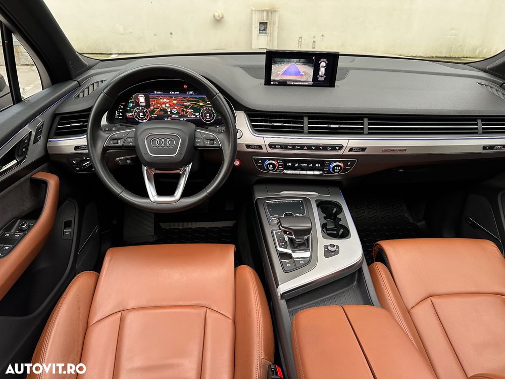 Audi Q7 - 11