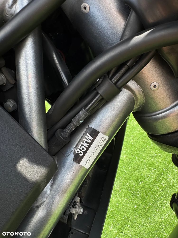 Kawasaki Z 650 - 15