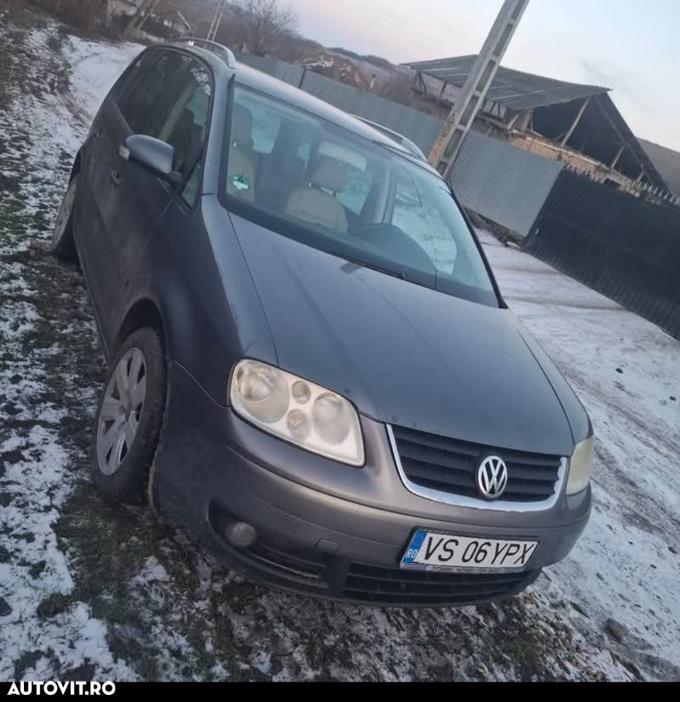 Volkswagen Golf 1.9 TDI Sportline - 10