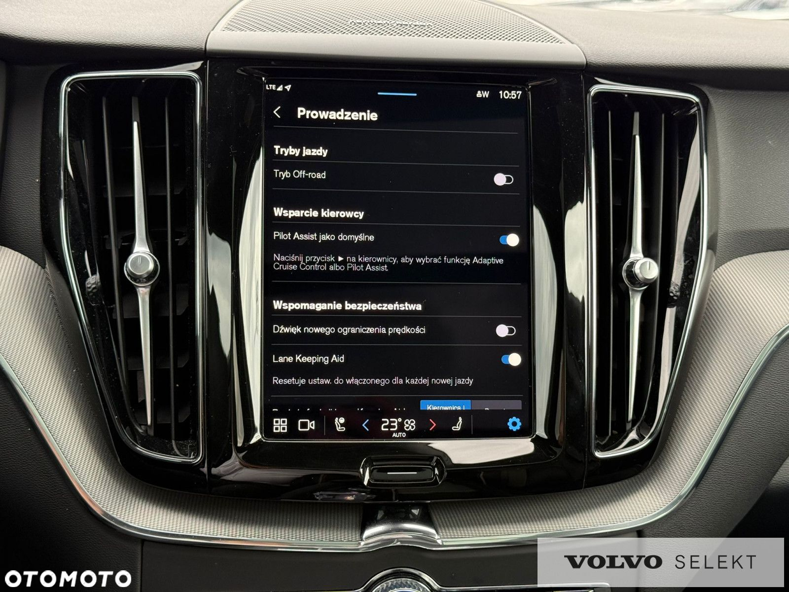 Volvo XC 60 - 22