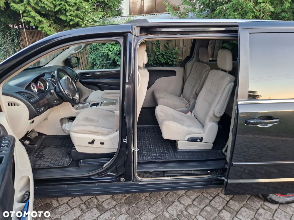 Dodge Grand Caravan 3.6 Express - 16
