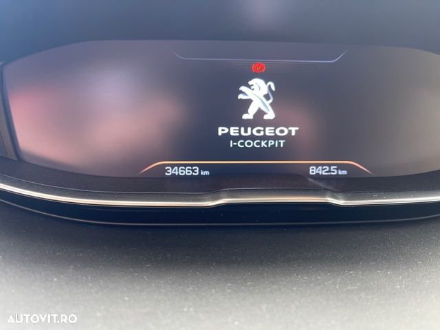 Peugeot 3008 1.6 PureTech Turbo S&S EAT8 GT-Line - 5