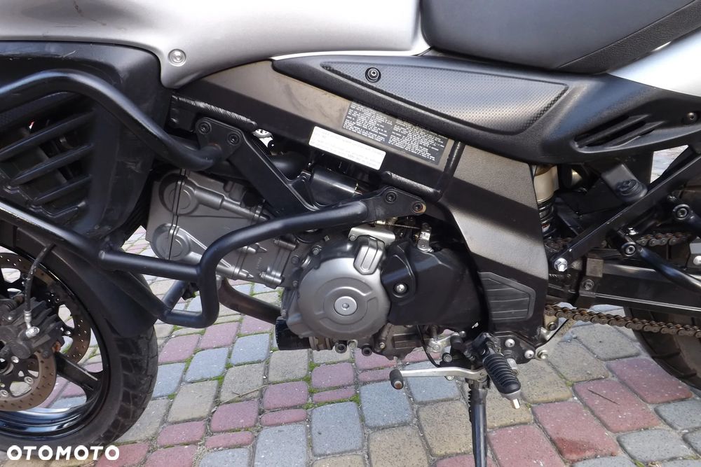 Suzuki V-STROM - 17