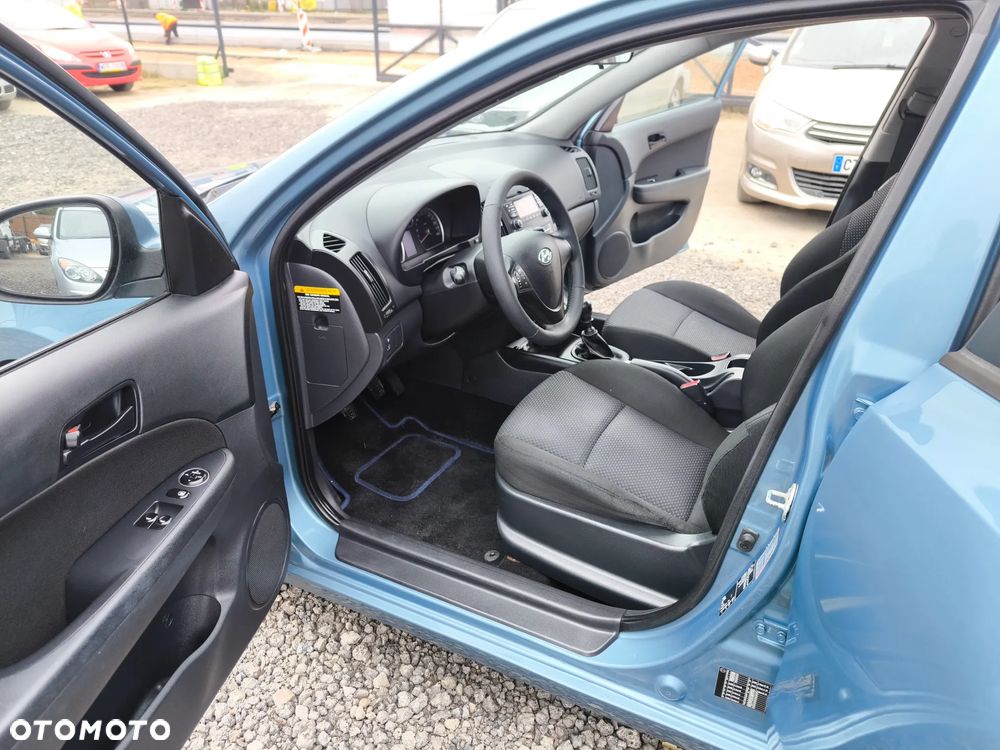 Hyundai i30 1.4 Edition Plus - 23