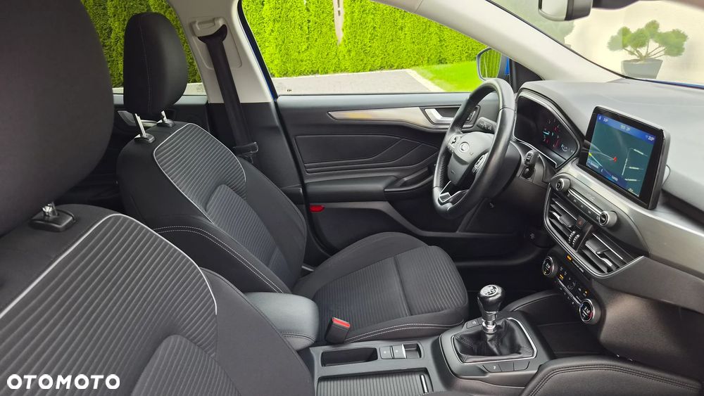 Ford Focus 1.5 EcoBlue Start-Stopp-System TITANIUM STYLE - 18