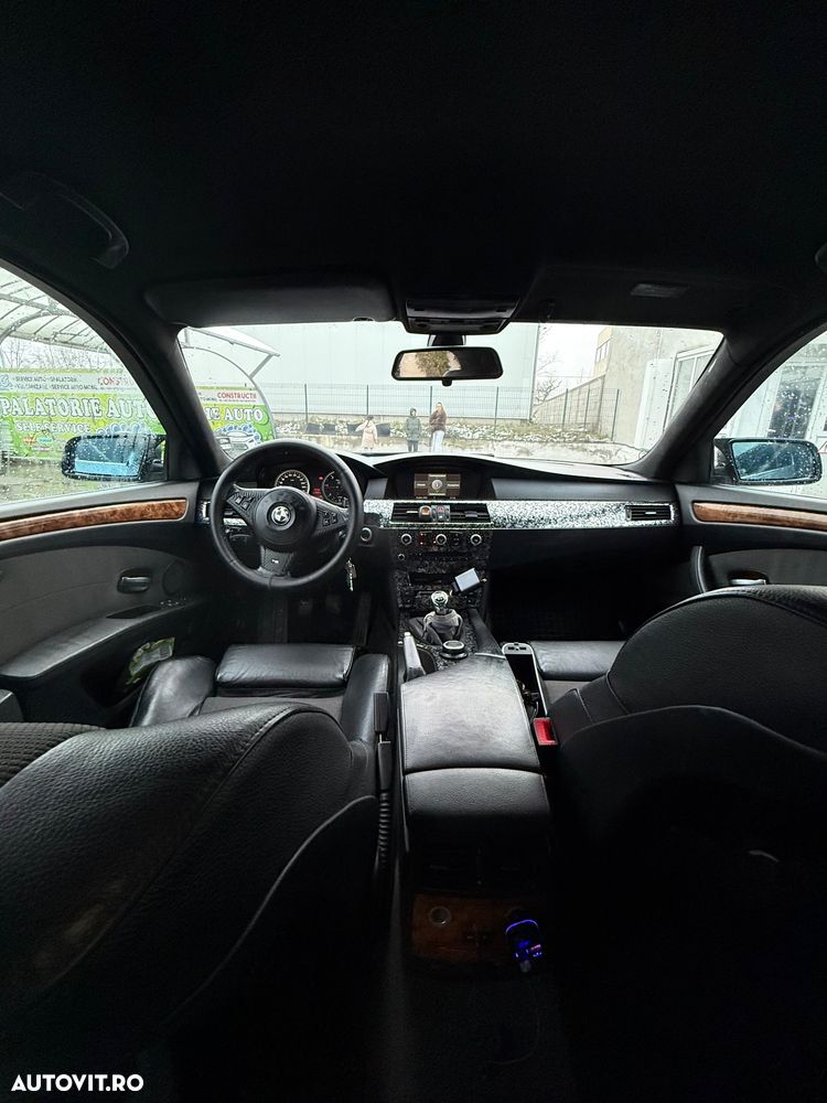 BMW Seria 5 520d - 19