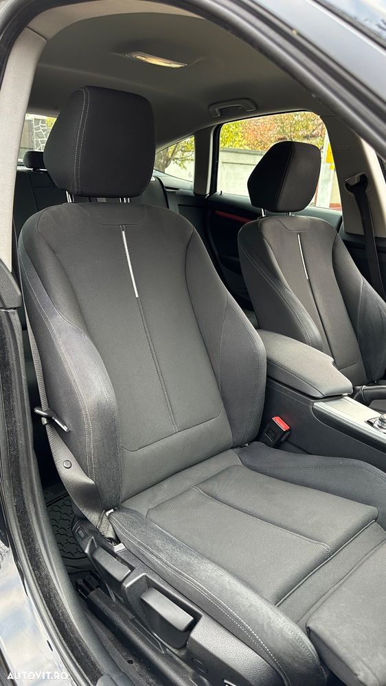 BMW Seria 3 320d Aut. Sport Line - 12