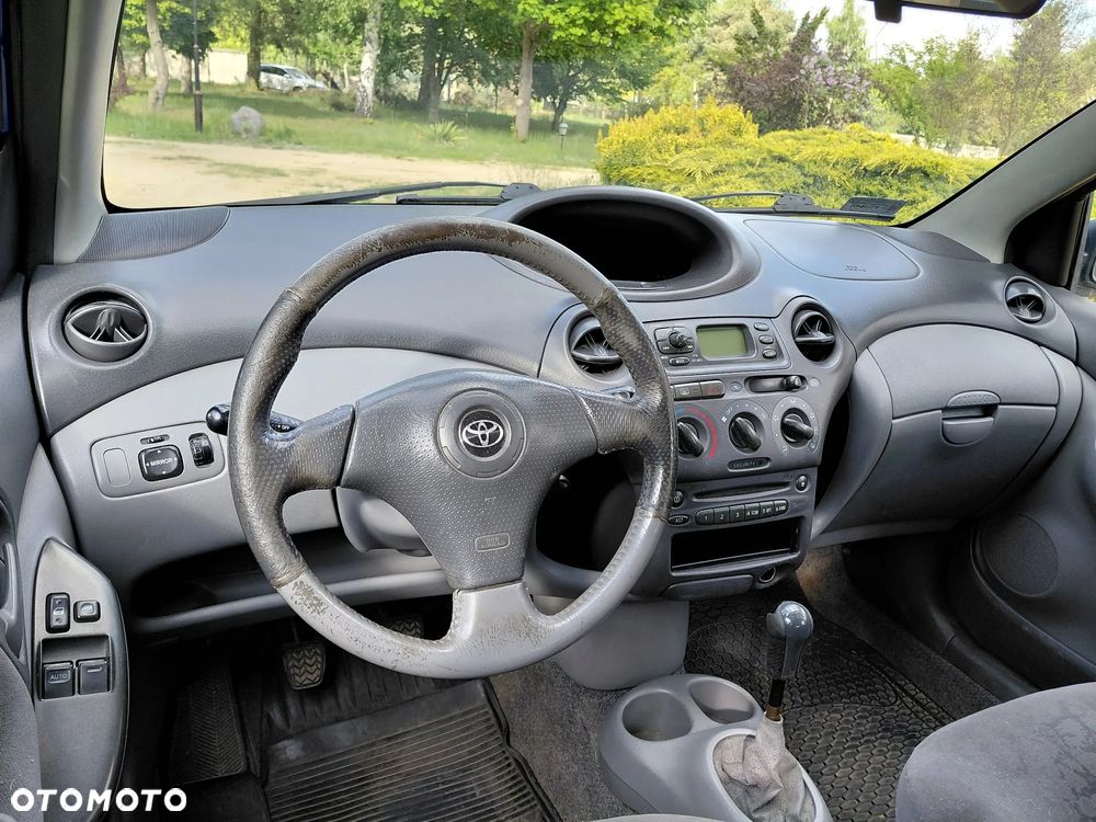 Toyota Yaris 1.3 Luna - 11