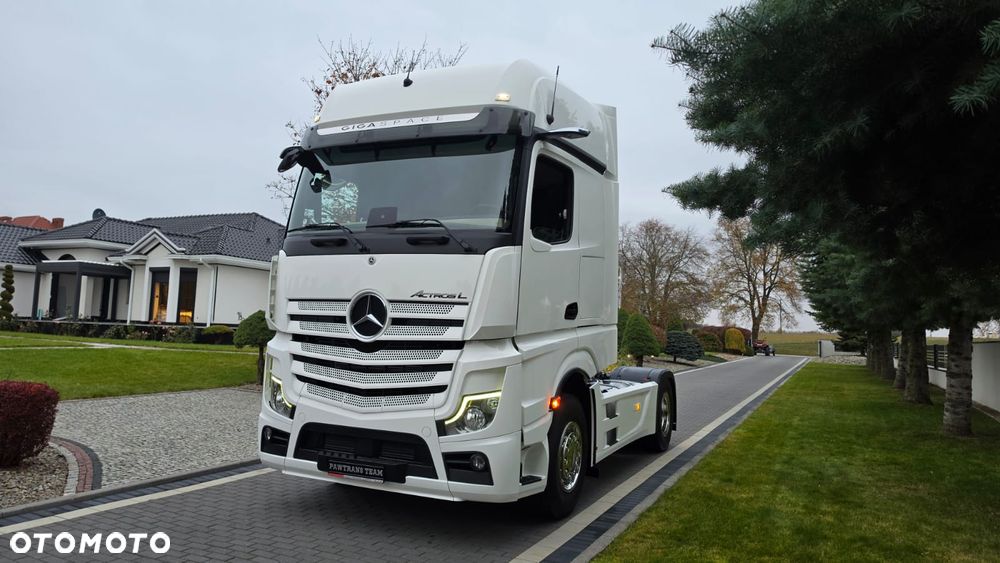 Mercedes-Benz Actros