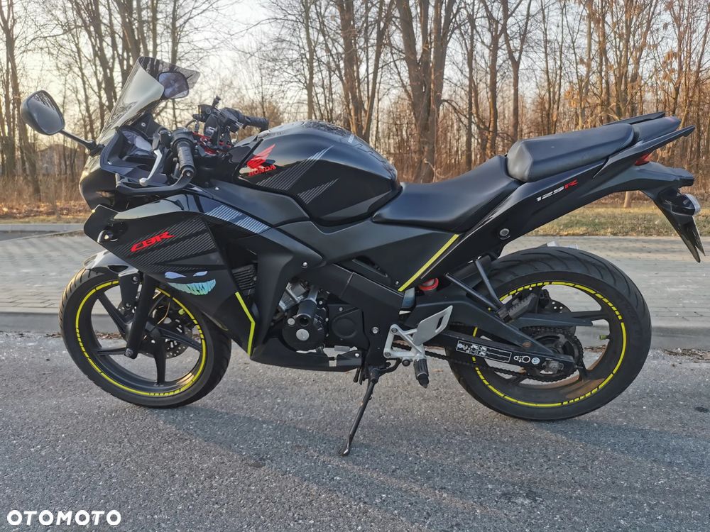 Honda CBR - 4