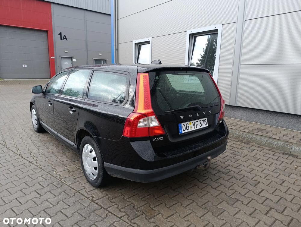Volvo V70 2.0 - 12
