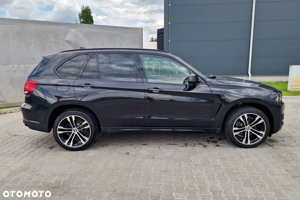 BMW X5 xDrive40d Sport-Aut - 25