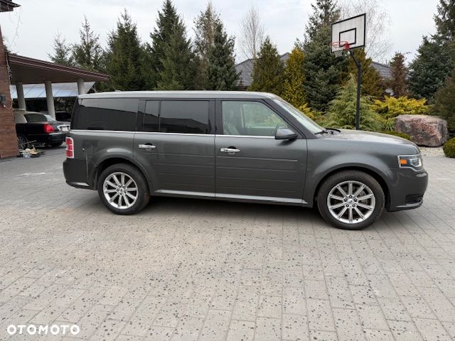 Ford Flex - 8