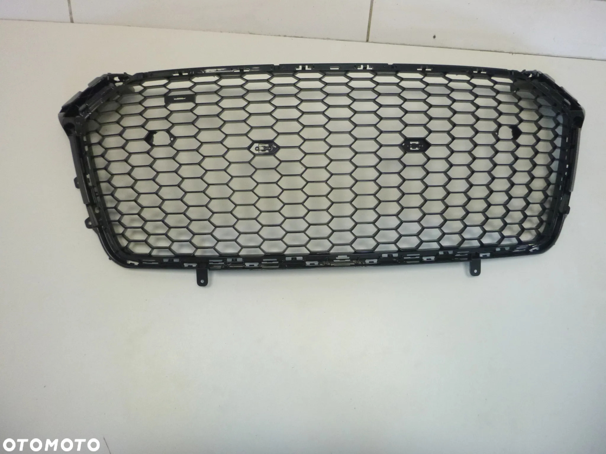 AUDI R8 GRILL ATRAPA CHŁODNICY MASKOWNICA - 3