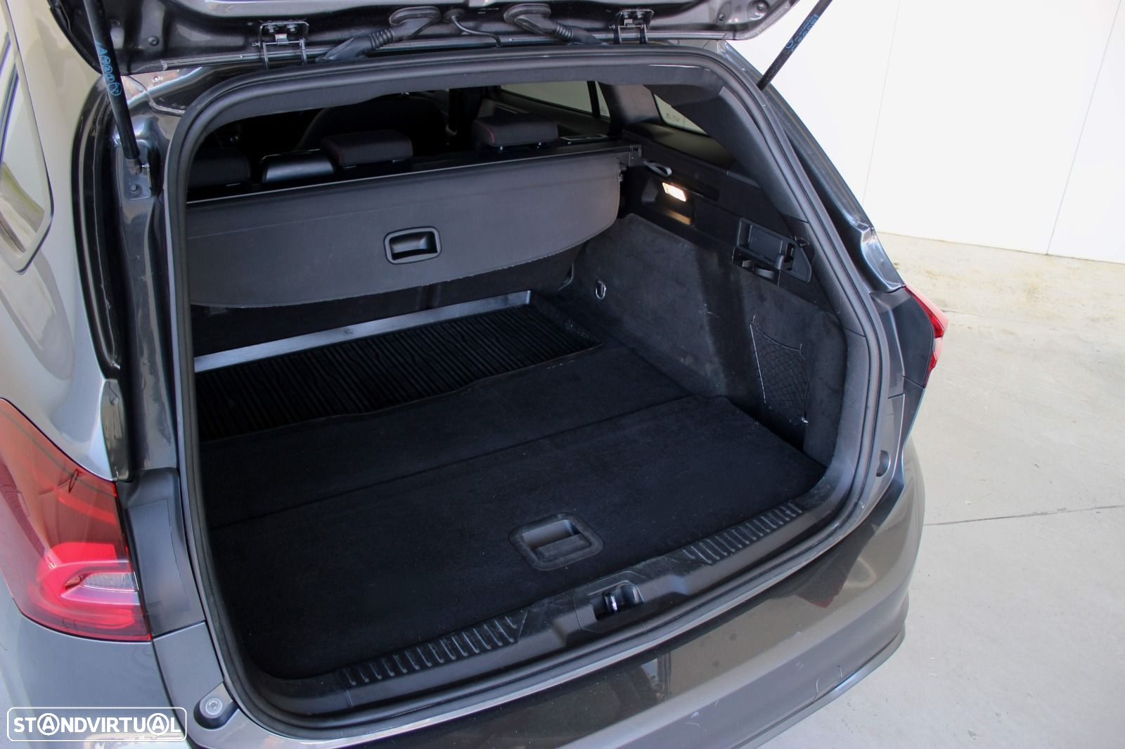 Ford Focus SW 1.5 TDCi EcoBlue ST-Line - 9