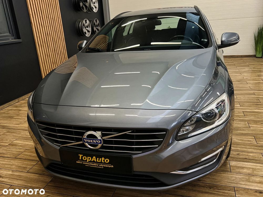 Volvo V60 D4 Drive-E Momentum - 15