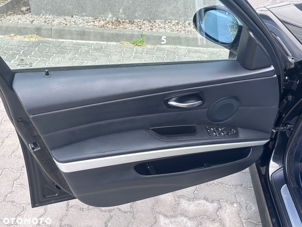 BMW Seria 3 - 15