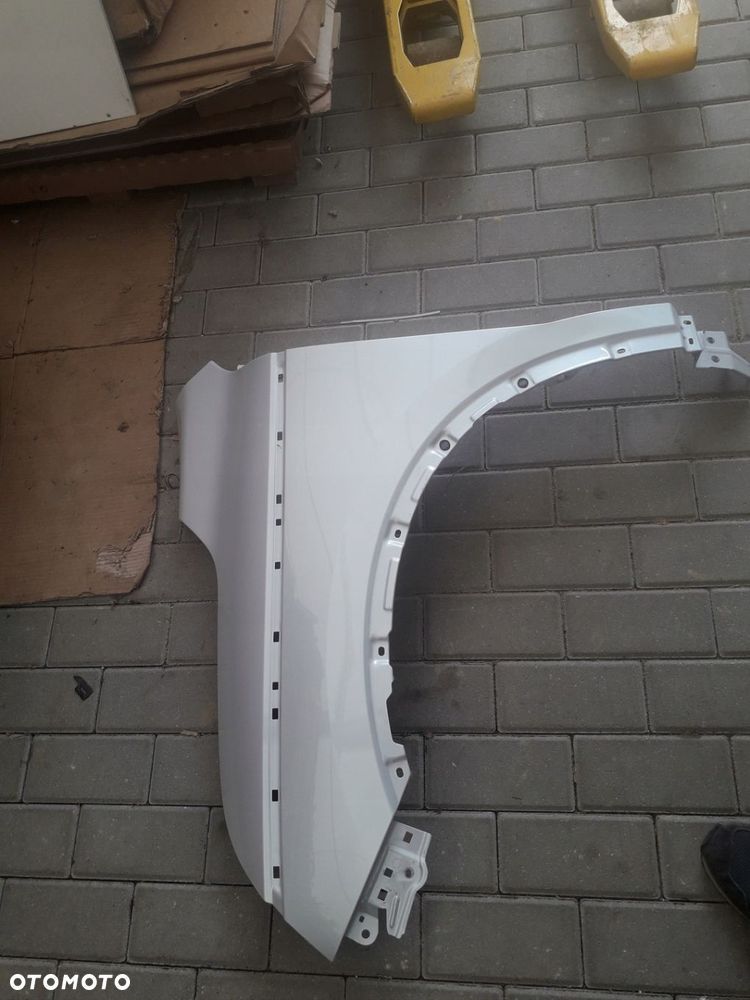 Błotnik lewy Renault Koleos II biały ładny perła - 3