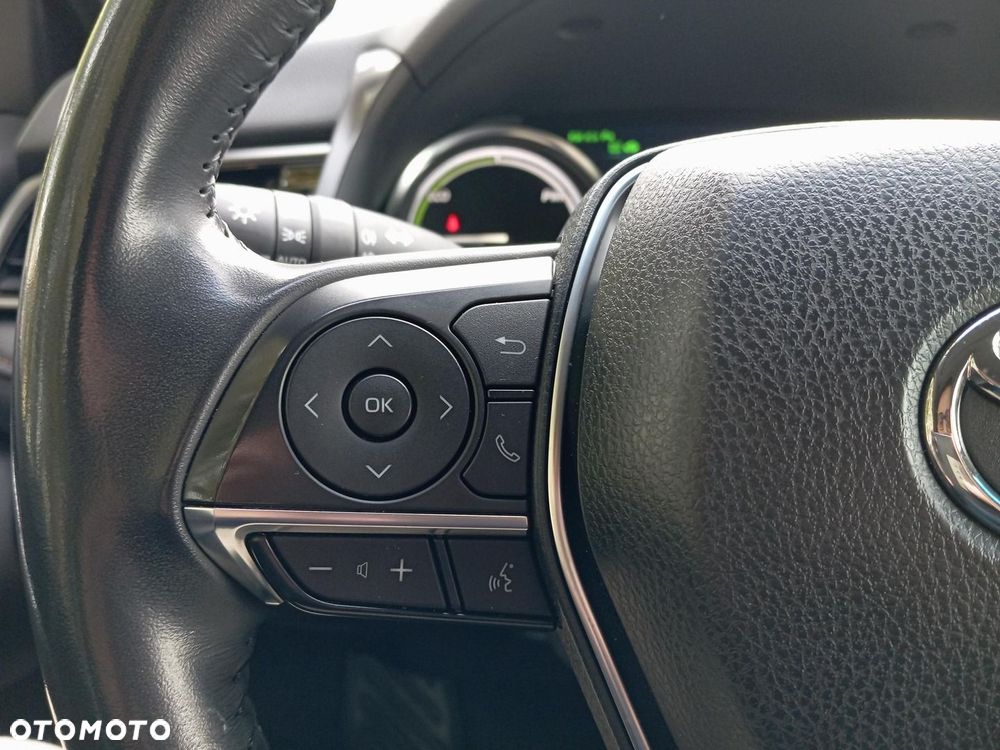 Toyota Camry 2.5 Hybrid Executive CVT - 15