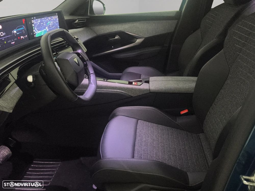 Peugeot 5008 Hybrid 145 e-DSC6 Allure - 12