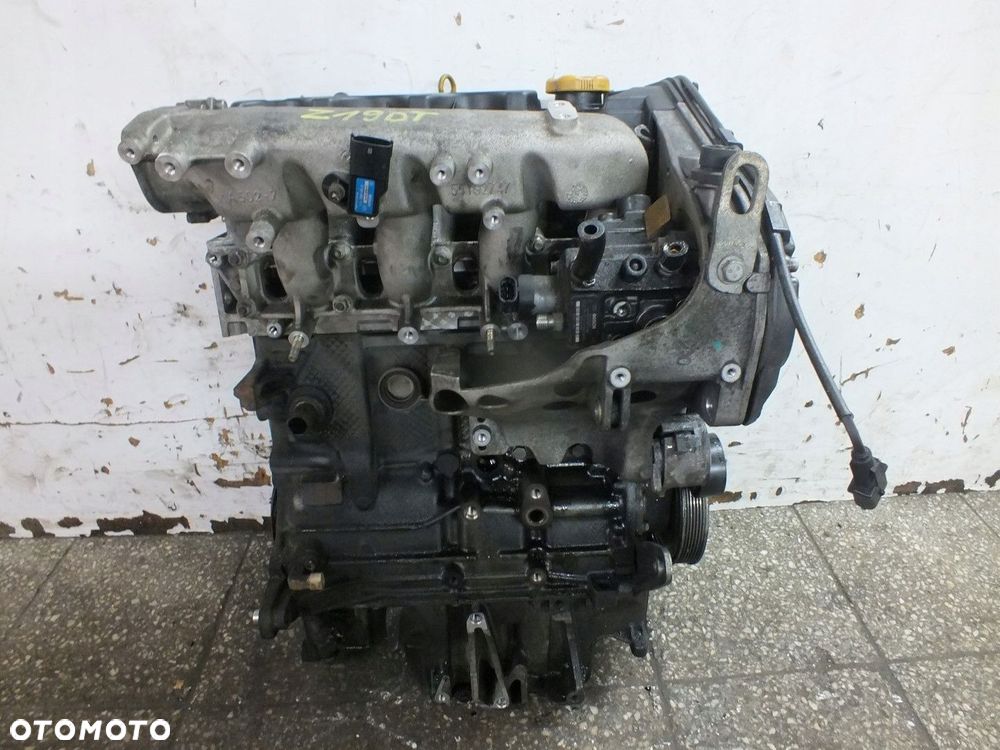 Silnik Z19DT Opel Zafira B 1.9 CDTI - 3