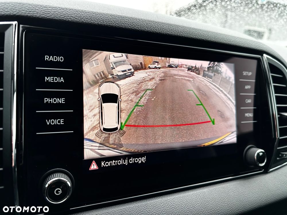 Skoda Karoq 1.6 TDI SCR 4x2 Style DSG - 23