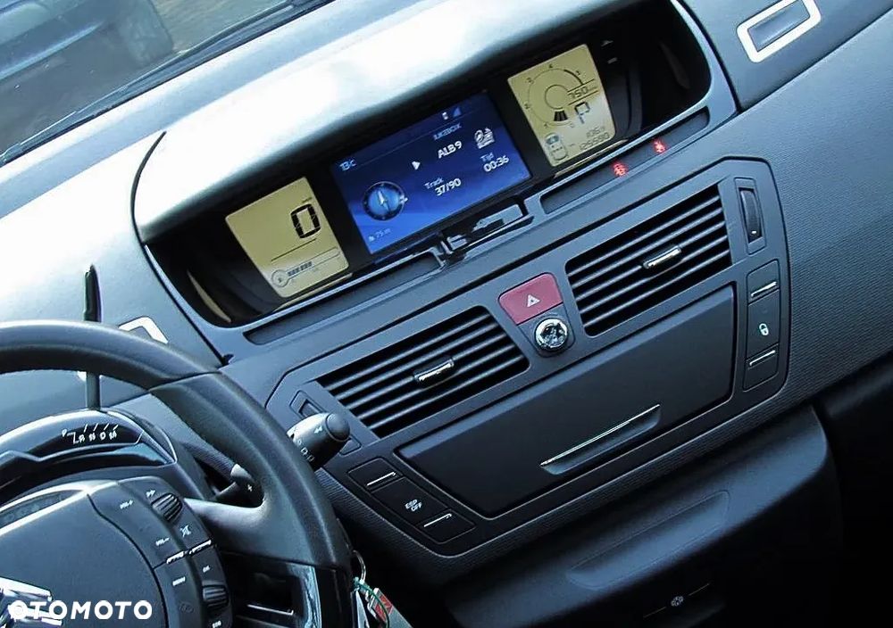 Citroën C4 Picasso 2.0 HDi Exclusive - 9