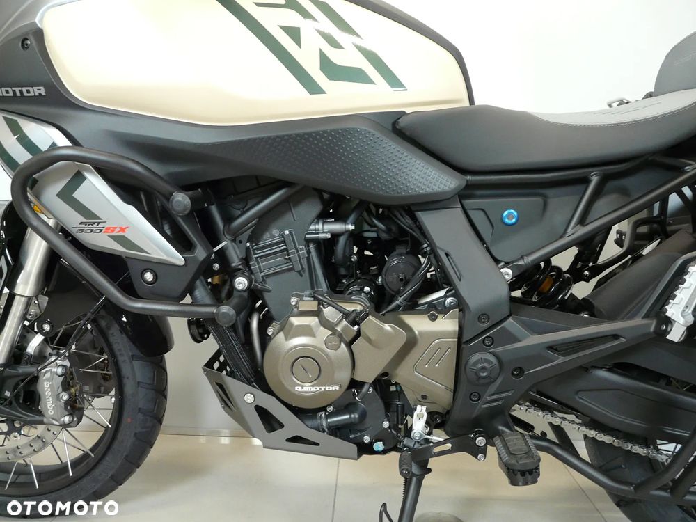 QJMOTOR SRT 600SX - 19